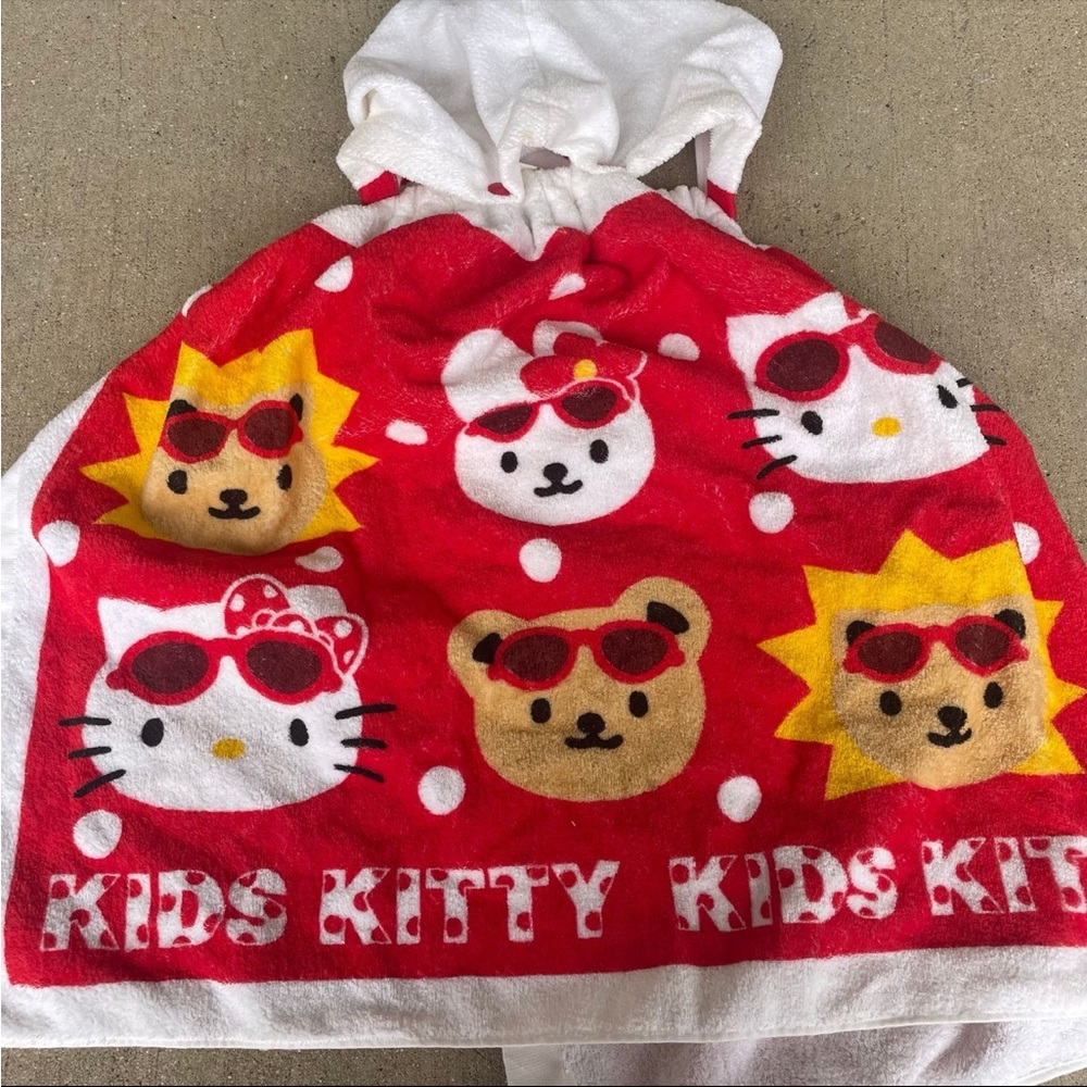 Vintage Y2K Hello Kitty Towel